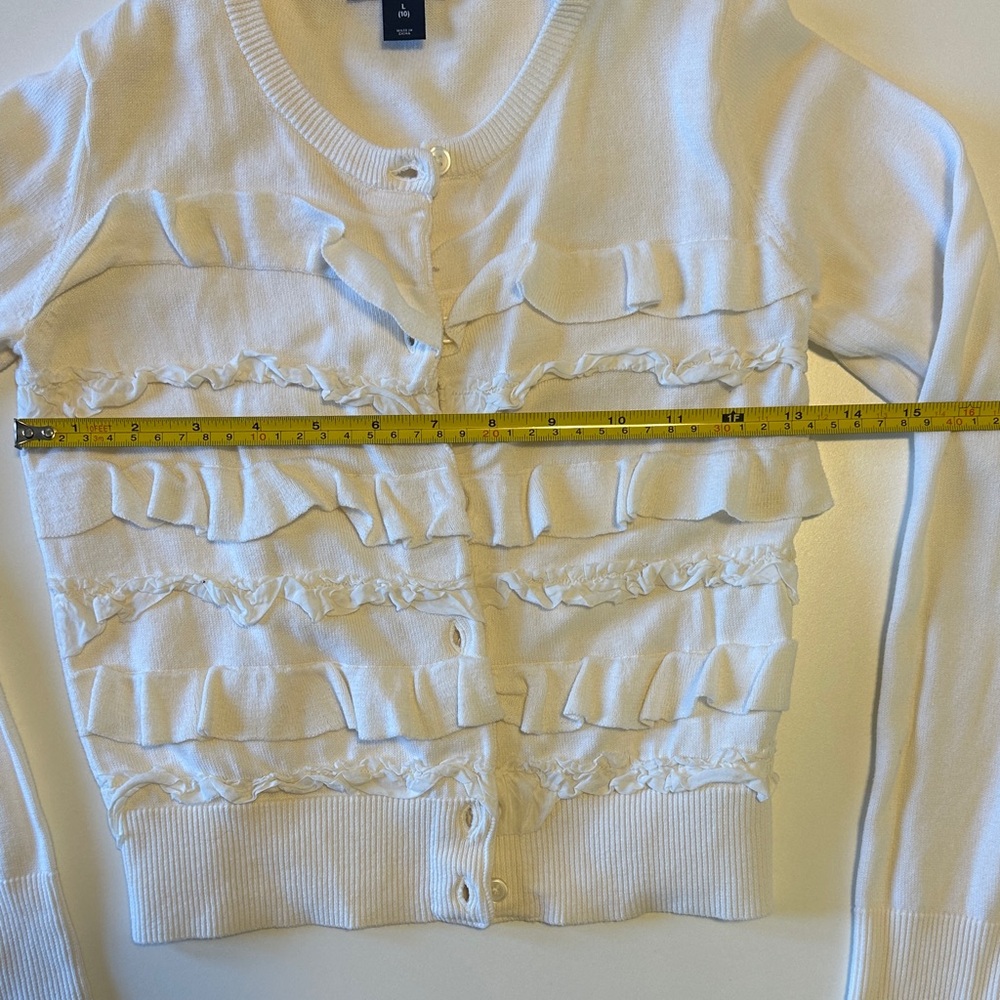GAP Cream Ruffle Cardigan - Picture 5 of 7